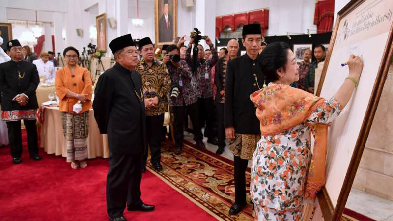 Peringatan Konferensi Asia-Afrika Tahun 2017 di Istana Negara, Jakarta, pada Selasa, (18/4).