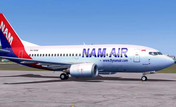 Pesawat Boeing 737-500 milik maskapai NAM Air, mulai hari ini terbang langsung Jakarta-Banyuwangi. (foto:dokumentasi)