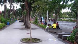 TANPA BLINDPATH: Trotoar dan pedistrian di Surabaya sudah banyak yang bagus. Namun belum semua dilengkapi blindpath.