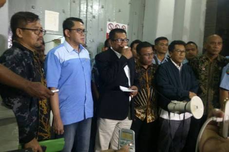 KUNJUNGI KORUPTOR: Pansus KPK DPR RI mengunjungi para narapidana korupsi di LP Sukamiskin Bandung. 