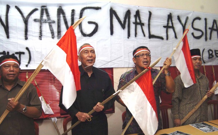 Ilustrasi Gerakan Ganyang Malaysia yang terjadi di Jakarta.