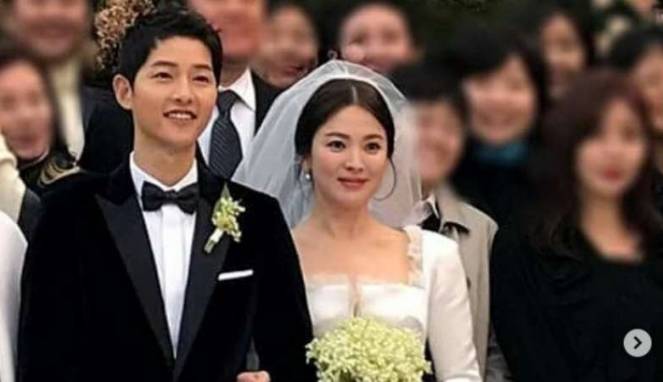 Song Joong Ki dan Song Hye Kyo sah jadi suami istri.