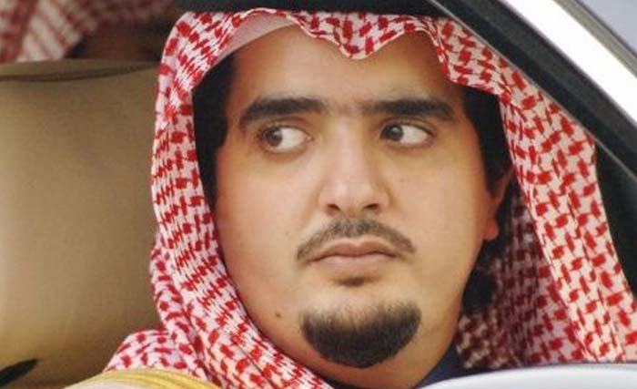 Pangeran Abdulaziz bin Fahd, putra mendiang raja Fahd, dikabarkan terbunuh dalam tahanan atau saat menolak ditahan di tengah tindakan keras akhir pekan lalu. (foto: afp)