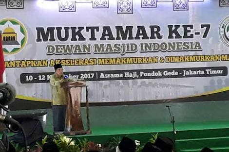 Wapres Jusuf Kalla di Muktamar ke 7 DMI di Asrama Haji Pondok Gede Jakarta.