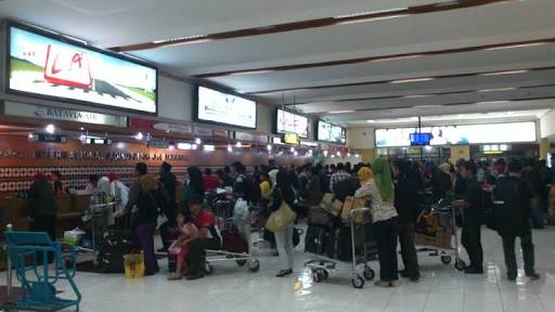 Bandara Adi Sucipto Yogyakarta.