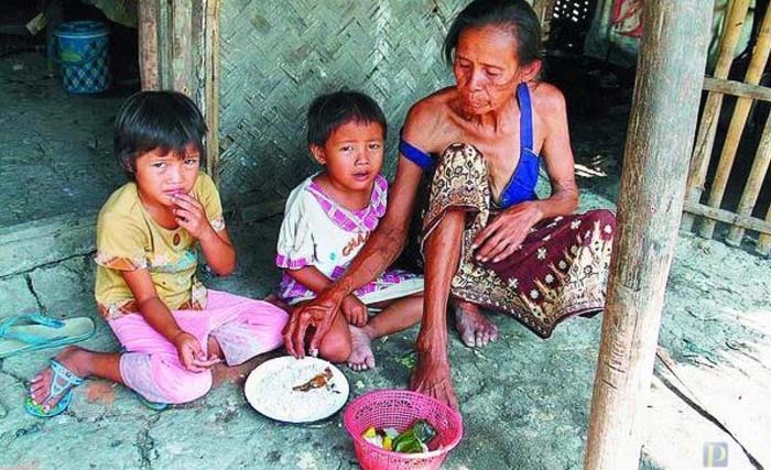 Menurut BPS, jumlah penduduk miskin menurun menjadi  26,58 juta orang. (foto: elshinta.com)