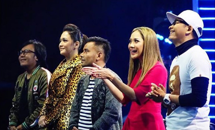 Para kelima juri Indonesian Idol. (Instagram @maiaestiantyreal)