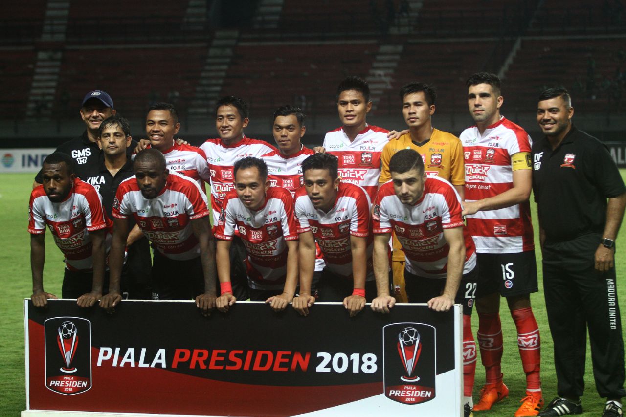 Skuad pemain Madura United dalam Piala Presiden, di Surabaya. (foto: hts/ngopibareng)