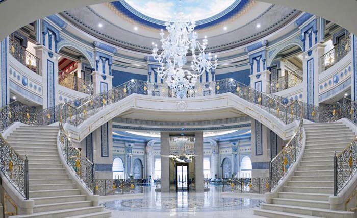 Hotel Ritz-Carlton di Riyadh. (foto: dokumentasi)