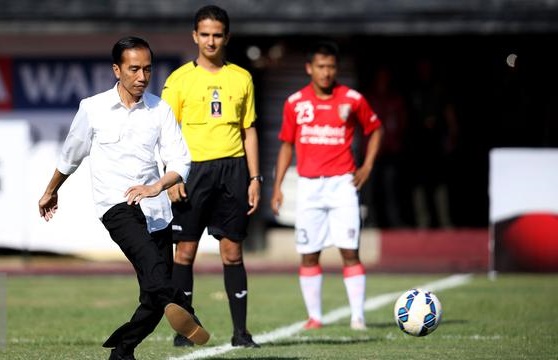 Presiden Jokowi dikabarkan akan hadiri partai final Piala Presiden 2018 di SGBK. (foto: istimewa)