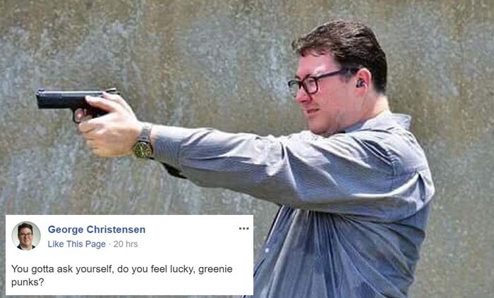 George Christensen beraksi dalam foto, dan foto ini diunggah ke Facebook dengan komentar yang menghina. Akibatnya dia dilaporkan ke polisi. (foto: theaustralian.com.au)