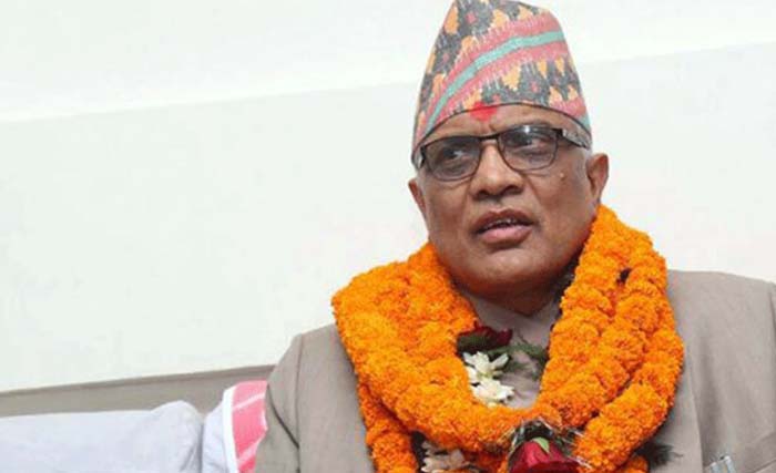 Hakim Agung Nepal, Gopal Parajuli , dipecat setelah diketahui memalsukan tanggal kelahirannya. (foto: afp)