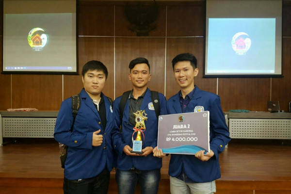 Mahasiswa ITS saat menjadi juara lomba beton nasional "CIVFEST 2018" di Politeknik Negeri Jakarta, Kamis 15 Maret lalu. (Foto: Humas ITS)