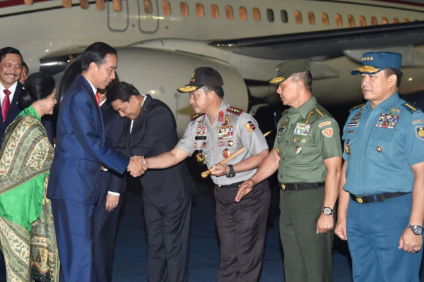 Presiden Joko Widodo tiba kembali di Tanah Air Selasa pagi setelah kunjungan ke Australia dan Selandia Baru sejak Jumat 16 Maret. (Foto: Biro Pers dan Media)