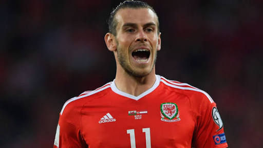 Gelandang Wales Gareth Bale mencetak trigol untuk menjadi pemain tersubur di negaranya.
