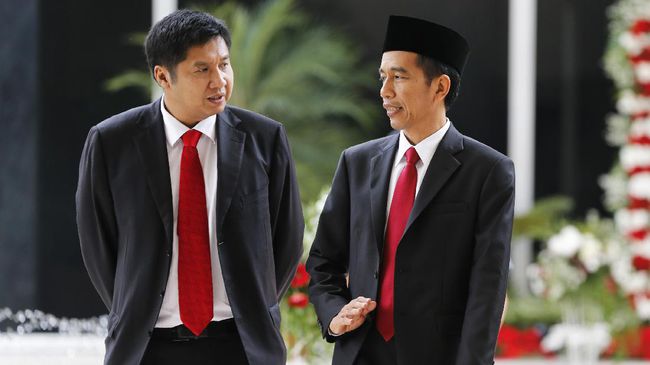 Maruarar Sirait dan Presiden Joko Widodo. (Foto: Reuters)
