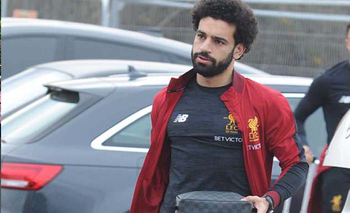 Pemain andalan Liverpool Mohamed Salah tiba di London hari Jumat 30 Maret 2018. Malam ini Liverpool dijamu Crystak Palace, apakah Mo Salah akan dimainkan? (foto: ICelebTV/mailonline