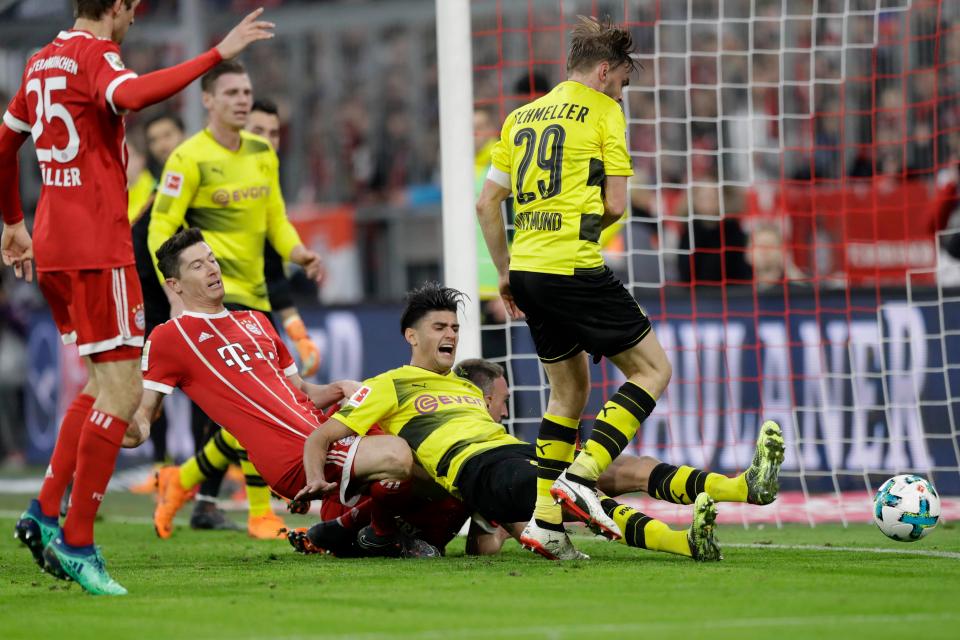 Duel Bayern Munchen melawan Dortmund