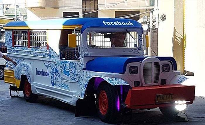 Facebook di jeepney, Manila, Pilpina. (foto: mashable.com)