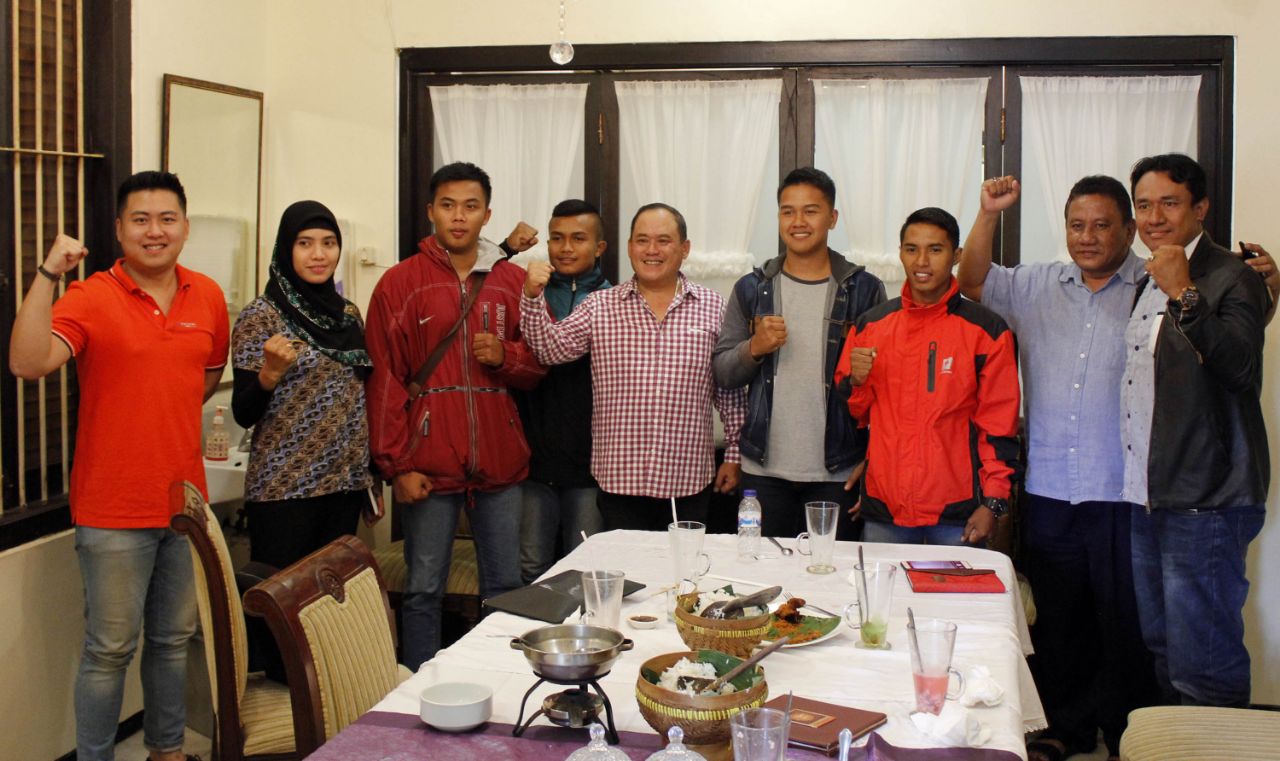 Pengurus Muaythai Jawa Timur yang akan adakan Kejurprov 2018. (foto: ngopibareng) 