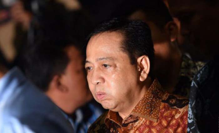Setya Novanto usai divonis majelis hakim Tipikor Jakarta hari Selasa 24 April 2018. (foto: sigid kurniawan/antara)