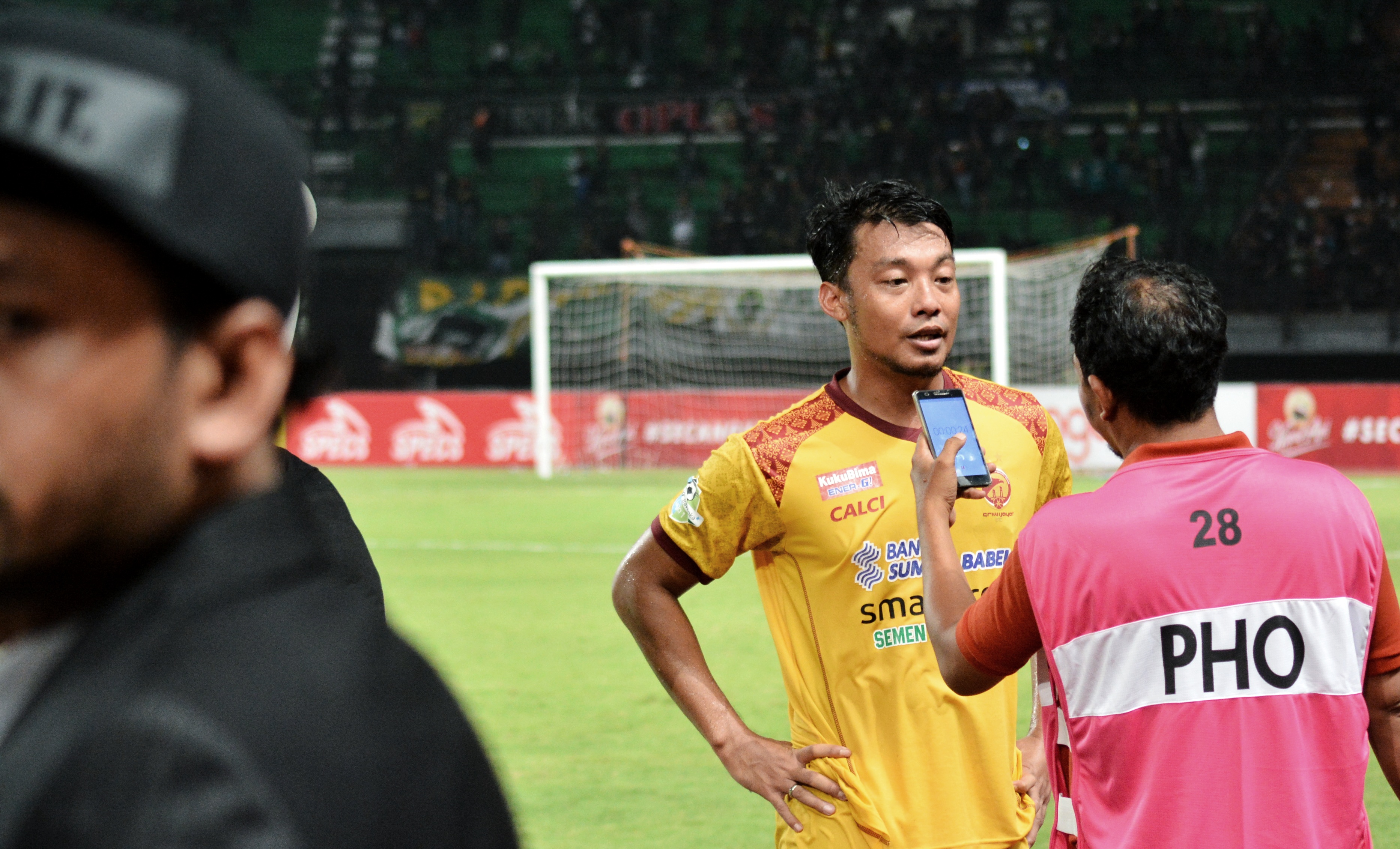 Pemain Sriwijaya FC, Hamka Hamzah ungkapkan kekagumannya kepada Persebaya Surabaya. (foto: hrs/ngopibareng)