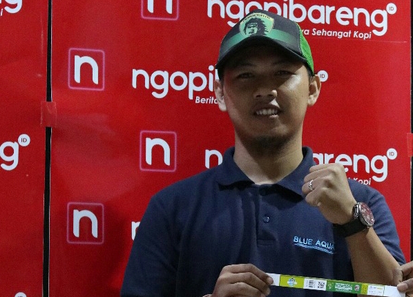 Faris Kurniawan, Bonek Jombang pemenang tiket Kapal Api Persebaya VIP