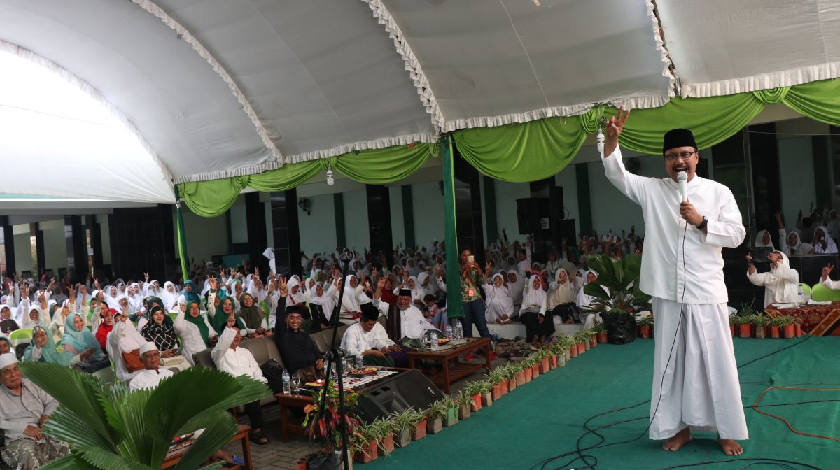 Calon Gubernur Jawa Timur nomor urut dua, Saifullah Yusuf (Gus Ipul) menghadiri deklarasi pemenangan di Kota Kediri, Senin, 30 April 2018.
