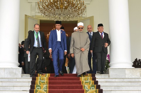 KTT: High Level Consultation Meeting – World Muslim Scholars on Wasatiya Al-Islam (Konsultasi Tingkat Tinggi Ulama dan Cendikiawan Muslim se-Dunia Wasathiyah Islam untuk Peradaban Dunia), di Bogor. (foto: ist)