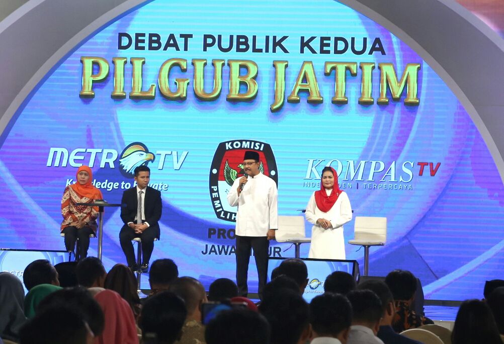 Suasana Debat Publik Pilgub Jatim putaran kedua.  