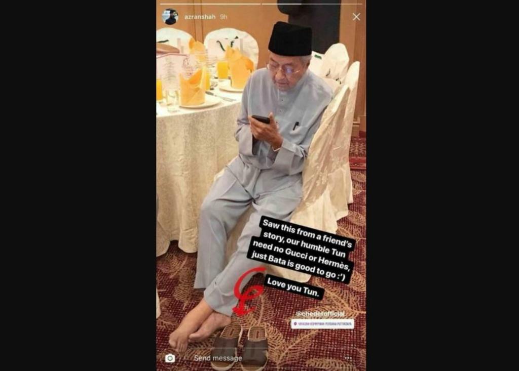 PM Malaysia Mahathir Mohamad hanya pakai sandal seharga Rp 42 ribu.