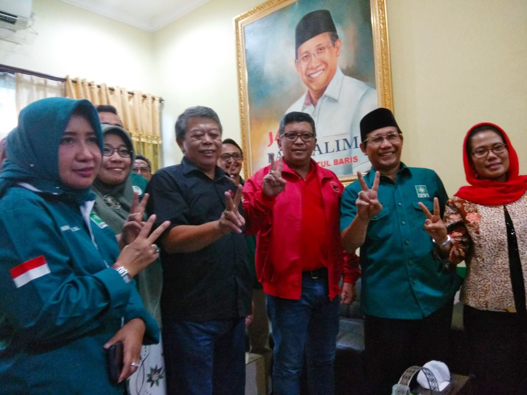 Partai Kebangkitan Bangsa (PKB) bersama Partai Demokrasi Indonesia Perjuangan (PDIP) melakukan pertemuan politik, Sabtu, 26 Mei 2018, siang.