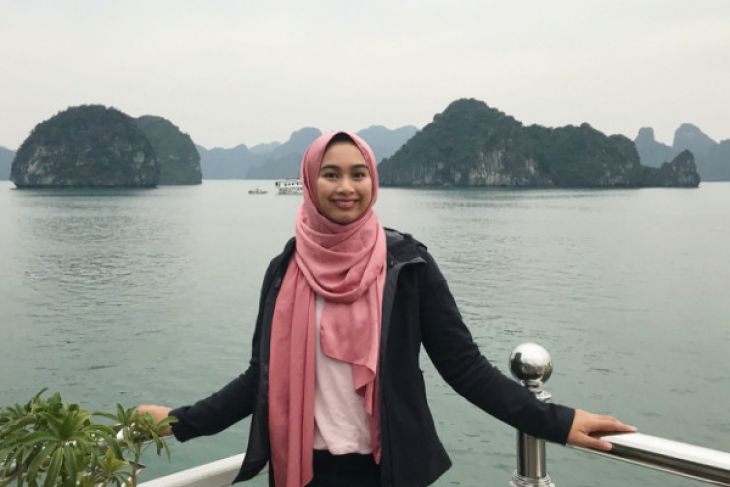 Nurul Shamsul (20), perempuan berhijab pertama yang masuk 20 besar finalis ajang Miss Universe Selandia Baru 2018. (Instagram/@nurulzbshamsul)
