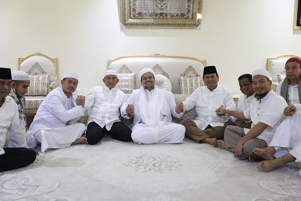 Pertemuan Amien Rais dengan Ketum Gerindra Prabowo Subianto dan Imam Besar Front Pembela Islam (FPI) Habib Rizieq Shihab di Makkah, Arab Saudi, Sabtu (2/6/2018).