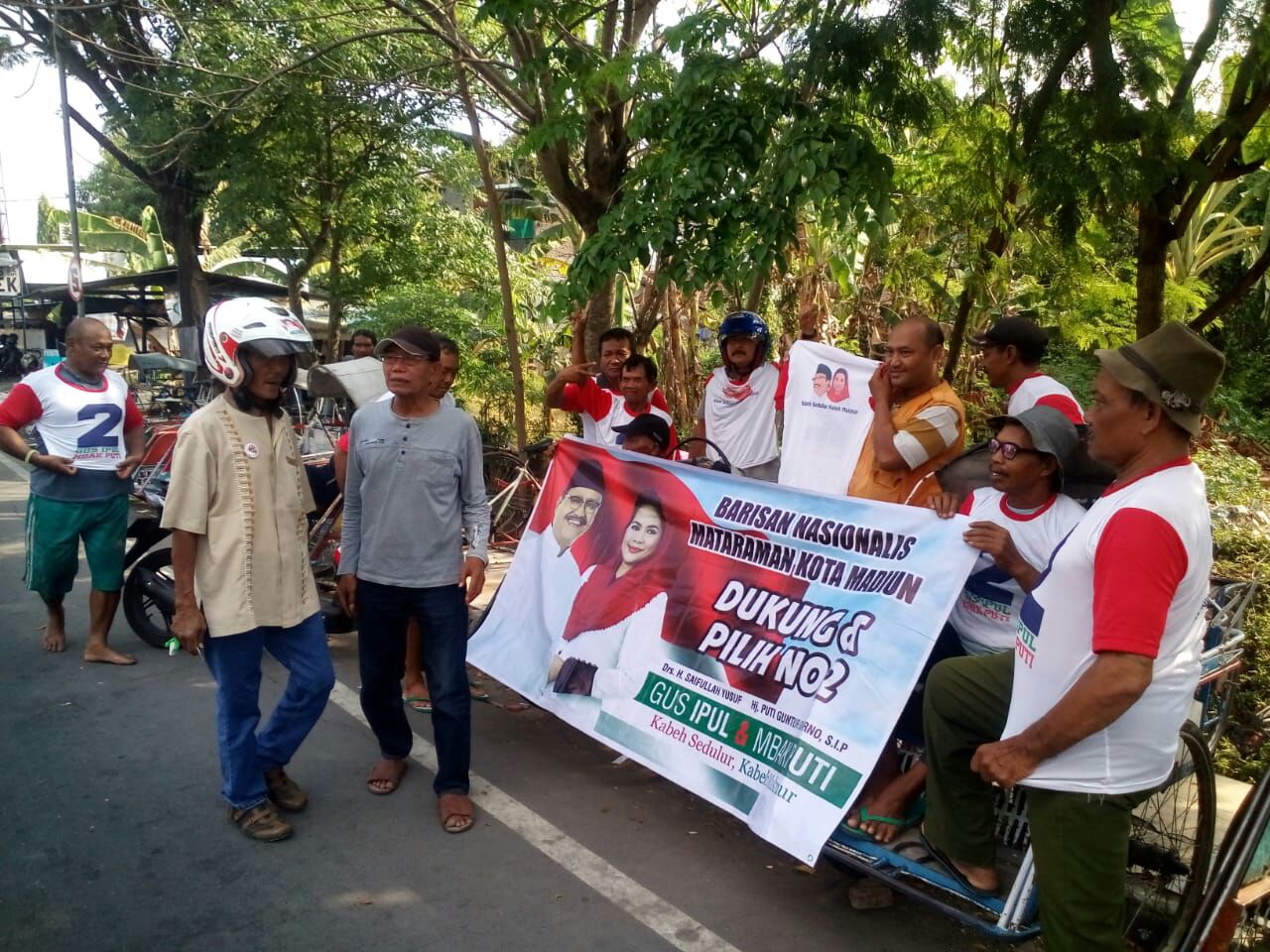 Barisan Nasionalis Mataraman, memperluas dukungan Gus Ipul-Puti Guntur Soekarno, di Madiun Raya, Sabtu, 9 Juni 2018.