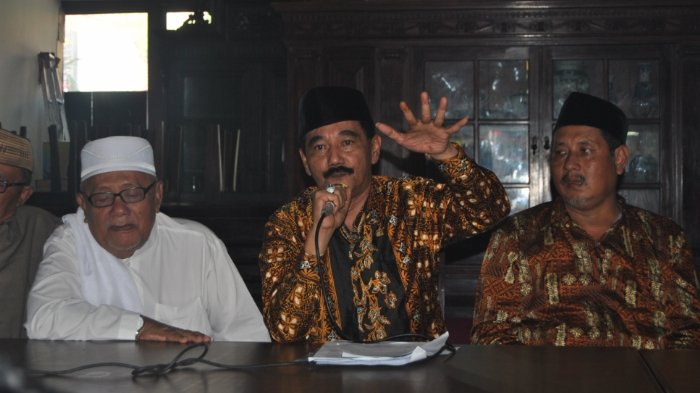 Ketua FK3JT Jawa Timur, KH Fahrur Rozi. (Foto: tribun)