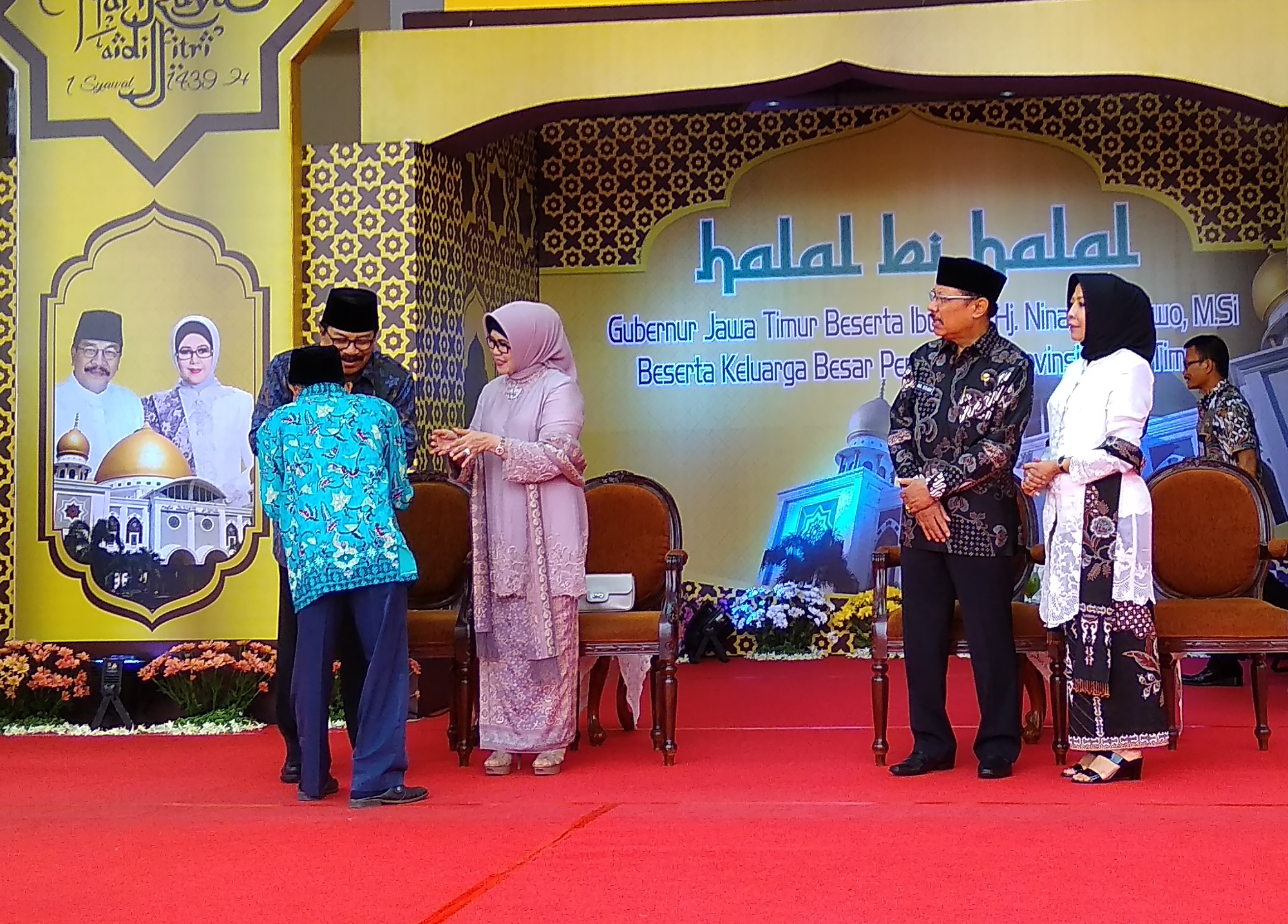 Gubernur Jatim, Soekarwo saat acara halal bihalal di Kantor Gubernuran Jalan Pahlawan Surabaya, Kamis 21 Juni 2018. (foto: hrs/ngopibareng)