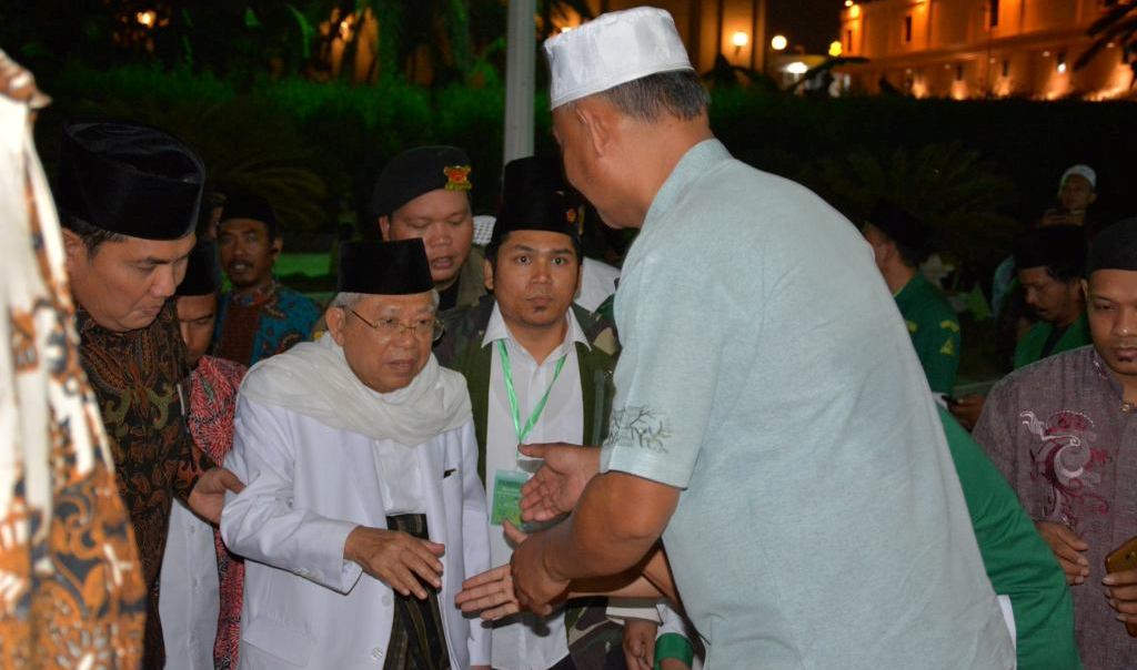 DAKWAH: Ketua Umum MUI Pusat KH Ma'ruf Amin dalam kegiatan di Jawa Timur. (foto: ngopibareng.id)