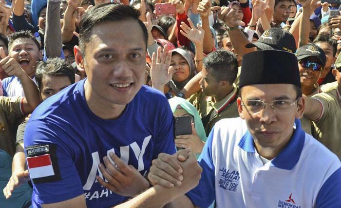 TGB atau Tuan Guru bajang (kanan) dan AHY atau Agus Harimurti Yudhoyono, sama-sama petinggi  Partai Demokrat. (foto: dok.mrol)