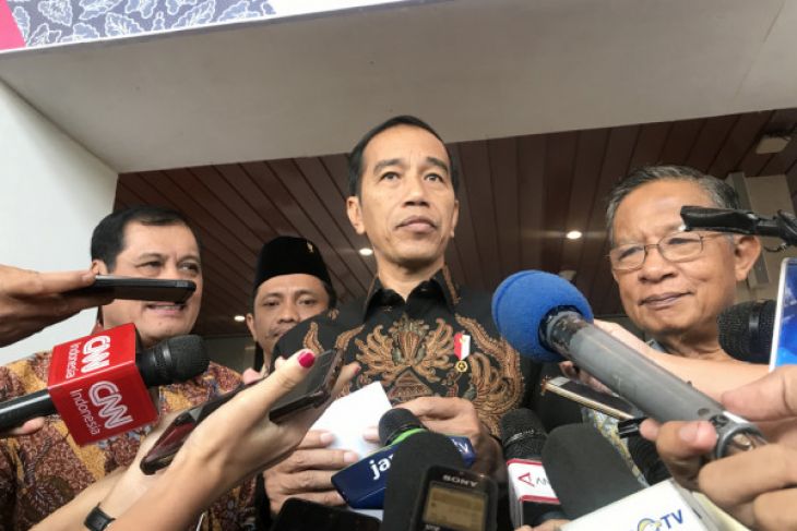 Presiden Joko Widodo mengatakan tidak mudah untuk melakukan negosiasi dalam proses akuisisi saham Freeport karena selama ini ternyata berjalan sangat alot. (Foto: Antara)