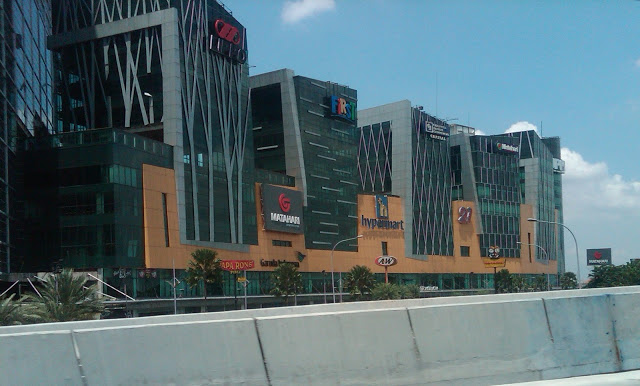 Mall City Of Tommorow (Cito) yang terletak di jalan Malang - Surabaya, Dukuh Menanggal, Gayungan, Surabaya. 
