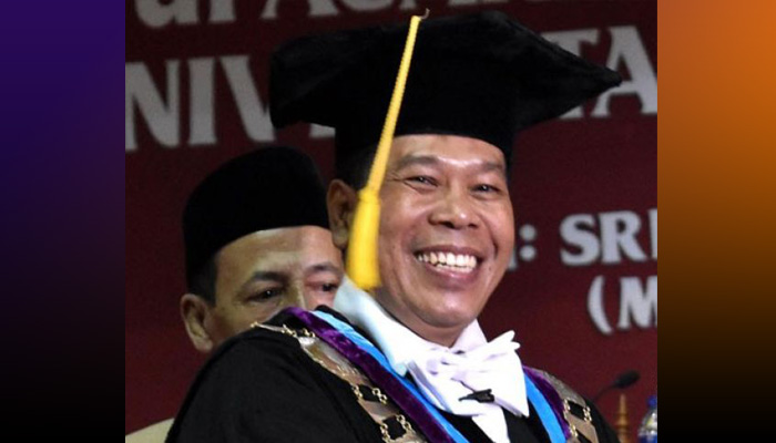Rektor Universitas Negeri Semarang (Unnes), Profesor Fathur Rokhman (Foto: Antara) 