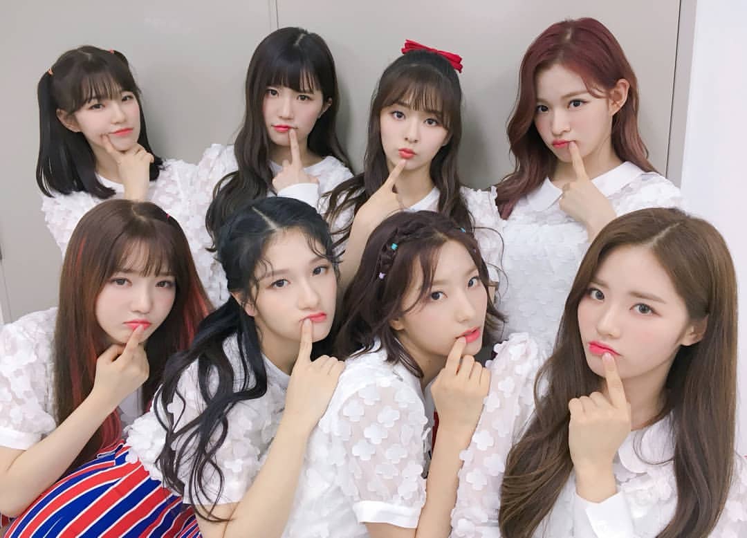 Girlband Fromis_9.