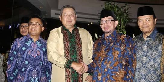 Susilo Bambang Yudhoyono bertemu dengan para petinggi PKS. Foto : Antara