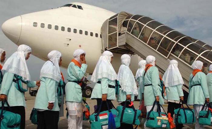 Jamaah Haji Indonesia siap berangkat ke Tanah Suci. (foto: dok. ngobar)