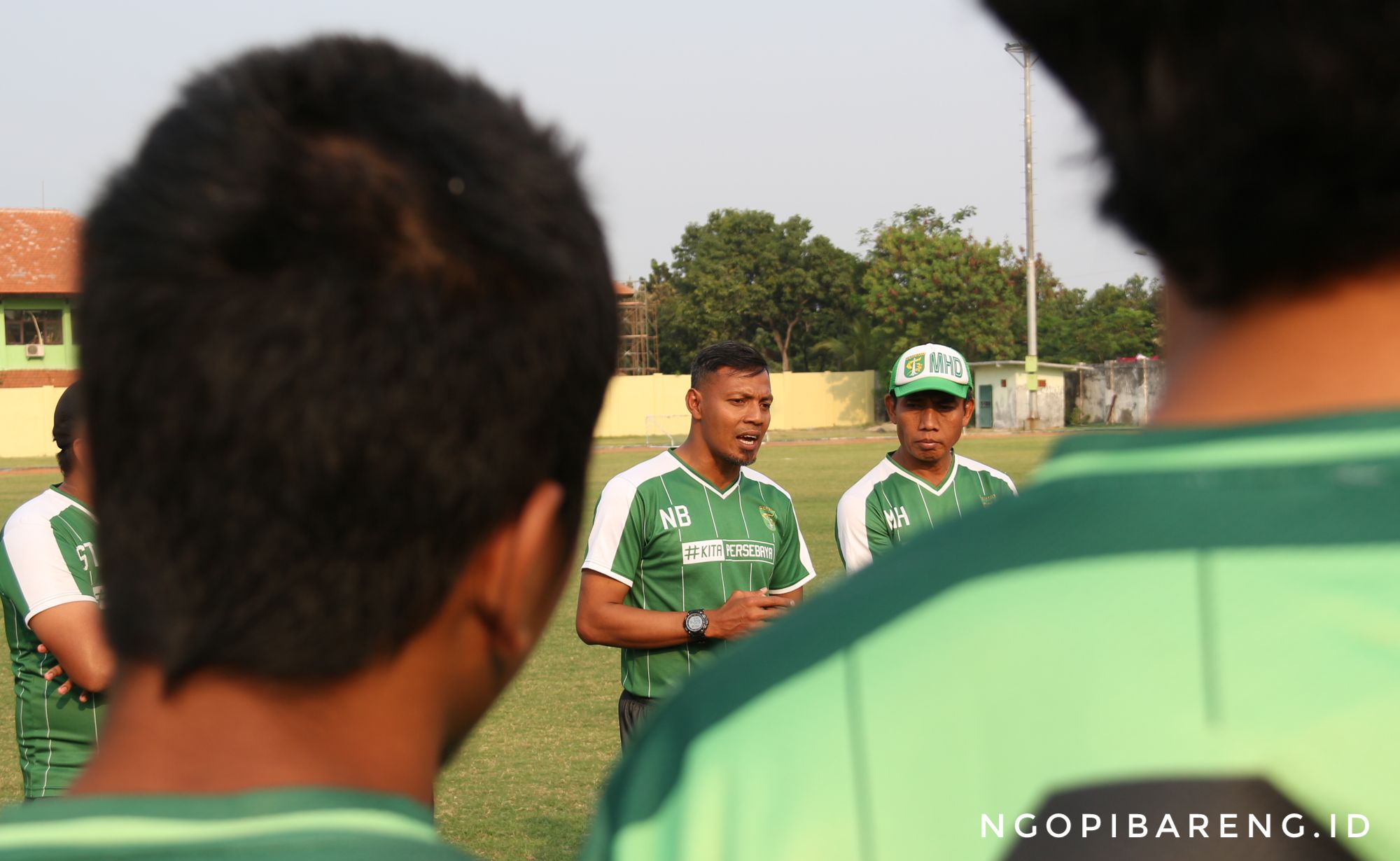Pelatih caretaker Persebaya, Bejo Sugiantoro. (foto: hrs/ngopibareng)