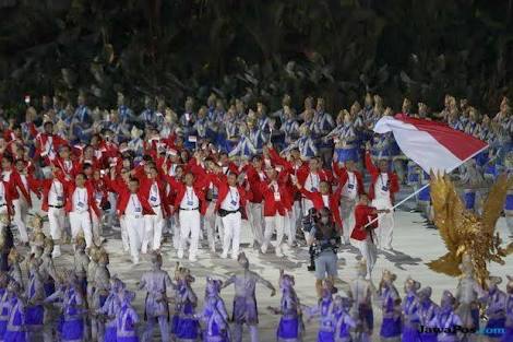 Kontingen Indonesia di pembukaan Asian Games. Foto : Antara