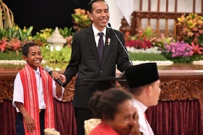 Johni ketika bertemu Jokowi di Istana Negara, Senin, 20 Agustus 2018. (Instagram)