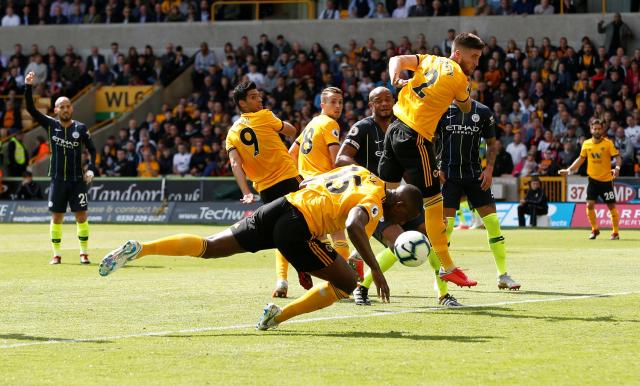 Gol pemain Wolverhampton berbau kontroversial
