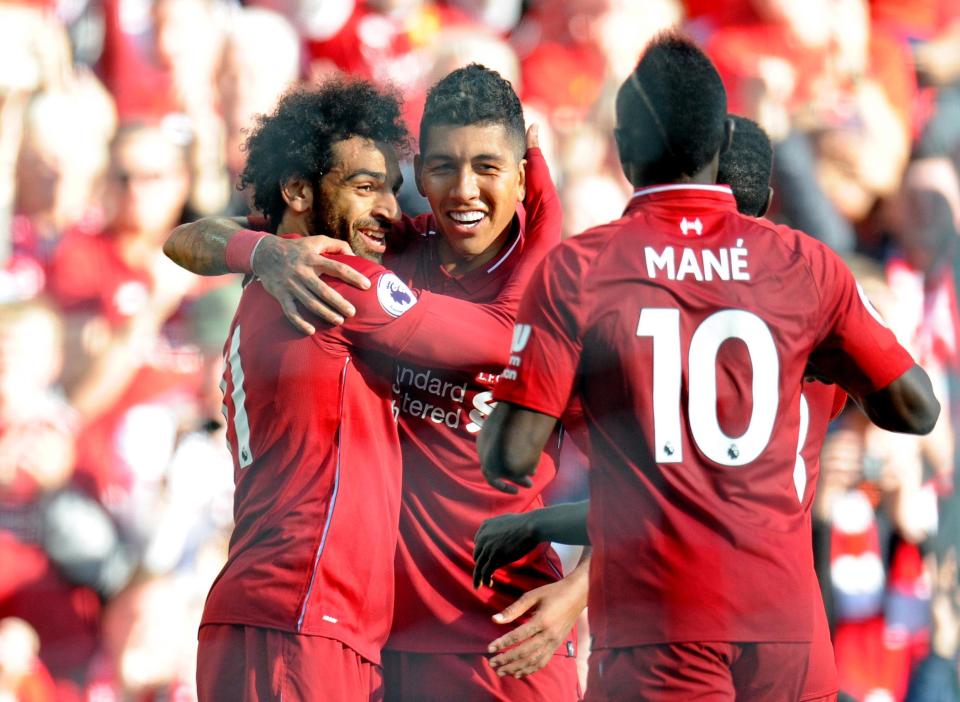 Pemain Liverpool merayakan gol Mohemed Salah. foto:reuters